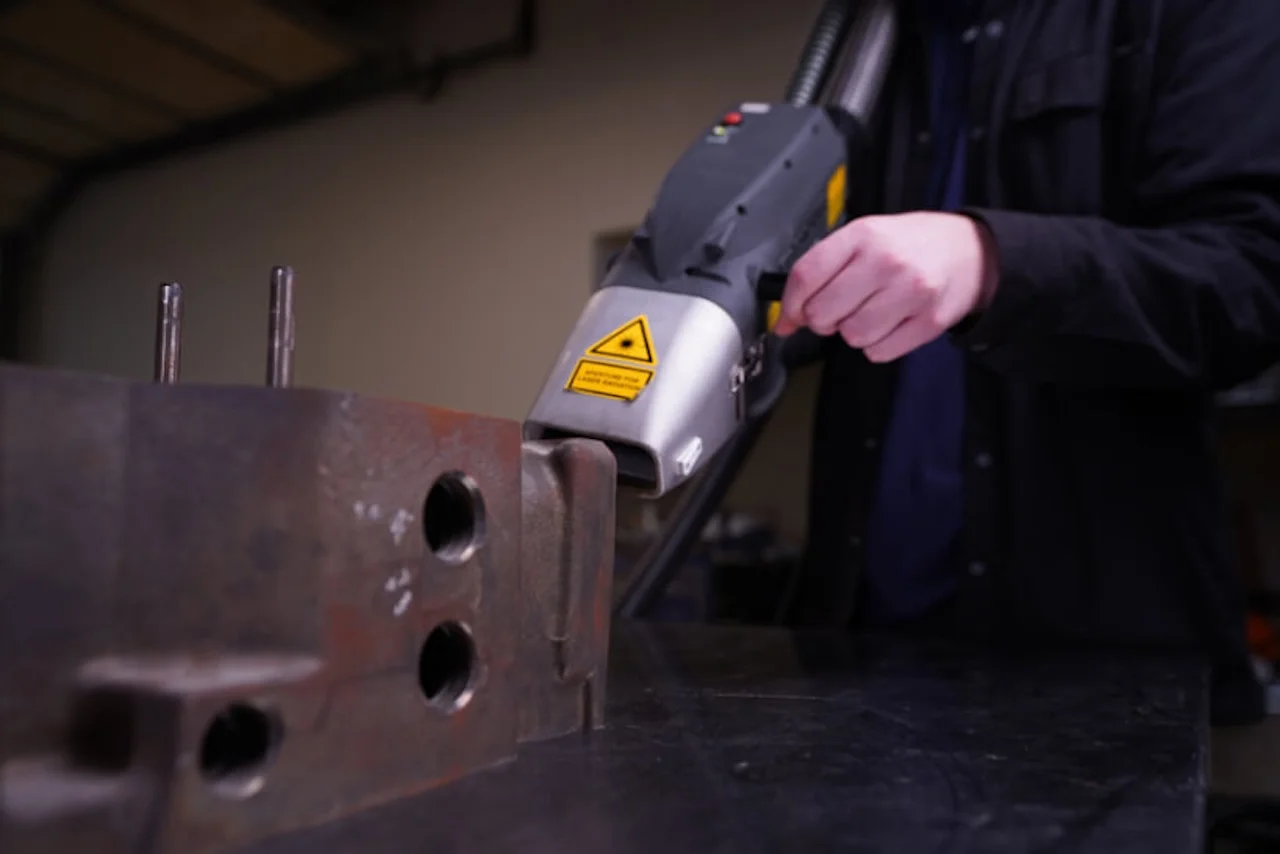 Clean Tech Laser - Lasertechnik